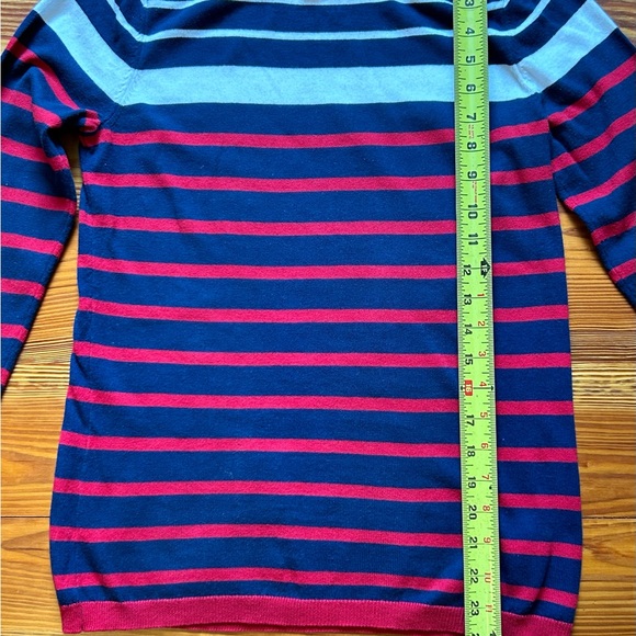 Hatley Breton Sweater, size medium - Picture 3 of 4